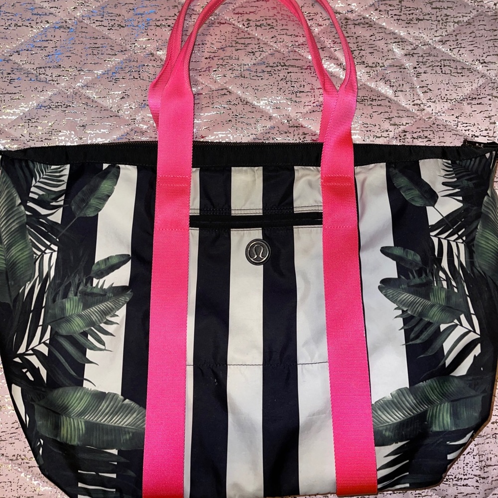 Lululemon All Day Asana Palm Tote